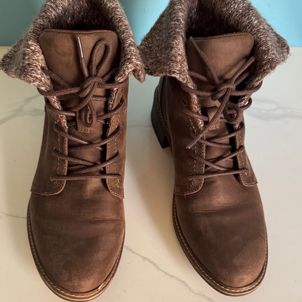 Cliffs by WHITE MOUNTAIN Chocolate Lace-Up Boots with Knit Cuff - Picture 2 of 10